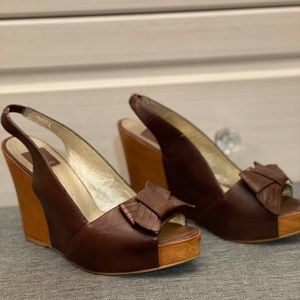 Dolce Vita sling back, wood heel sandel. Brown leather, size 7